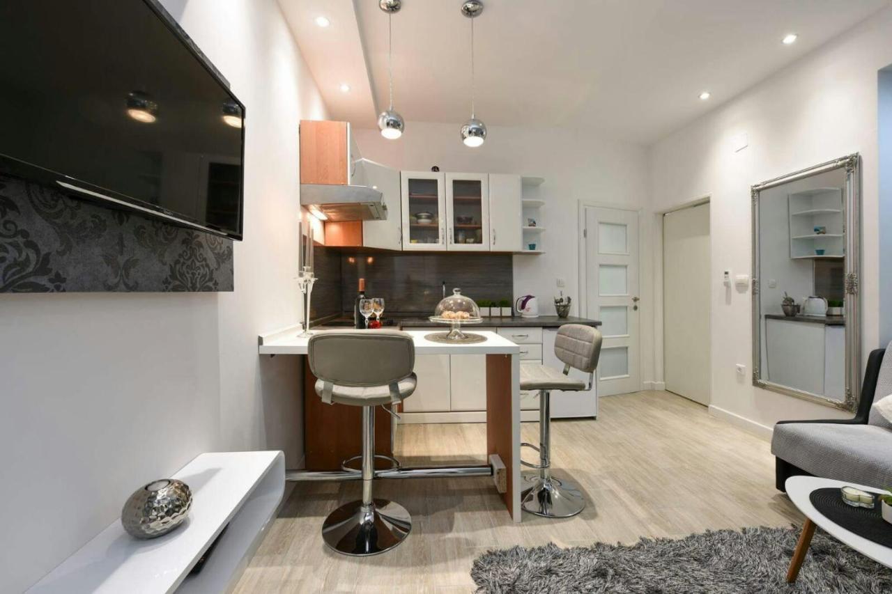G&T Apartment Zara Esterno foto